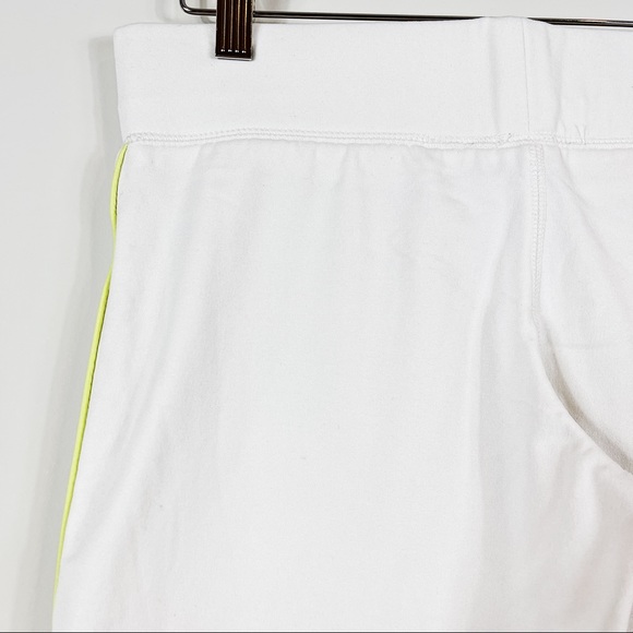 UB Jean White Front Zipper Pocket Small Jacket - Picture 12 of 16